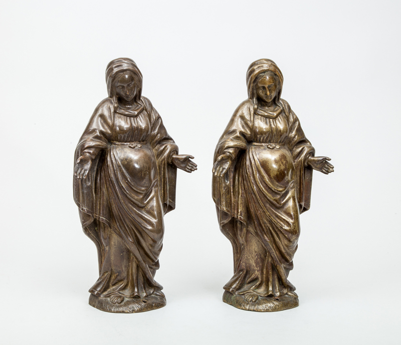 20th Century School: Pair of Identical Figures of the Virgin Mary