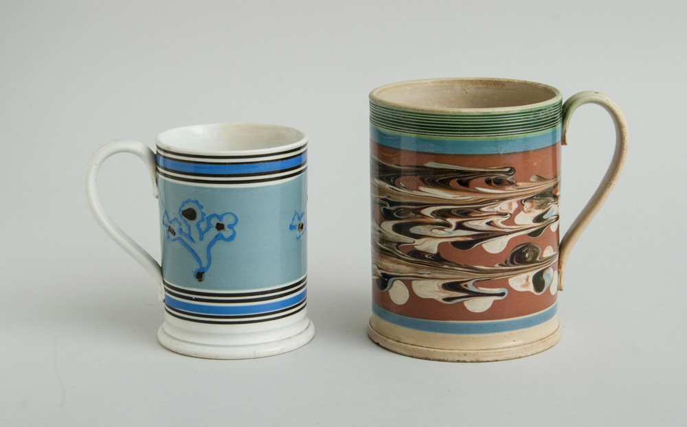 TWO ENGLISH MOCHAWARE MUGS