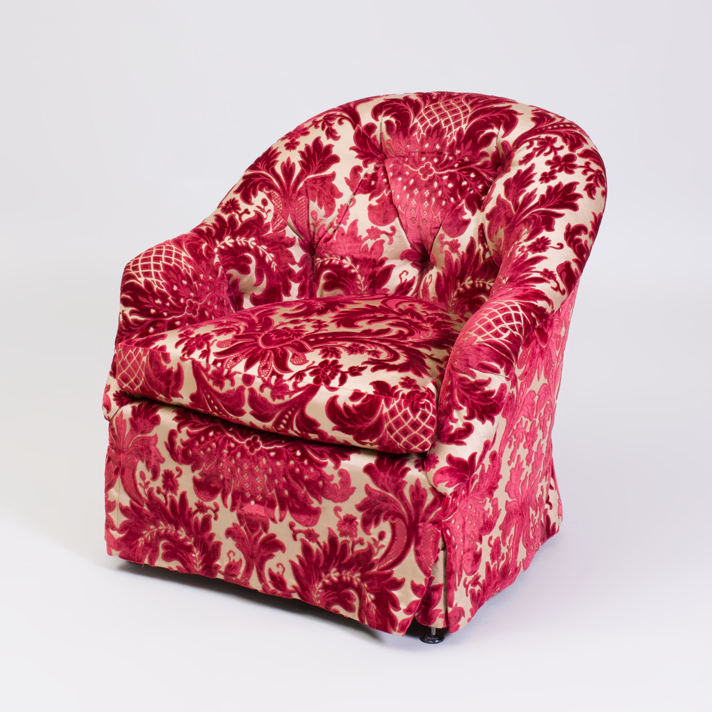 damask tub chair