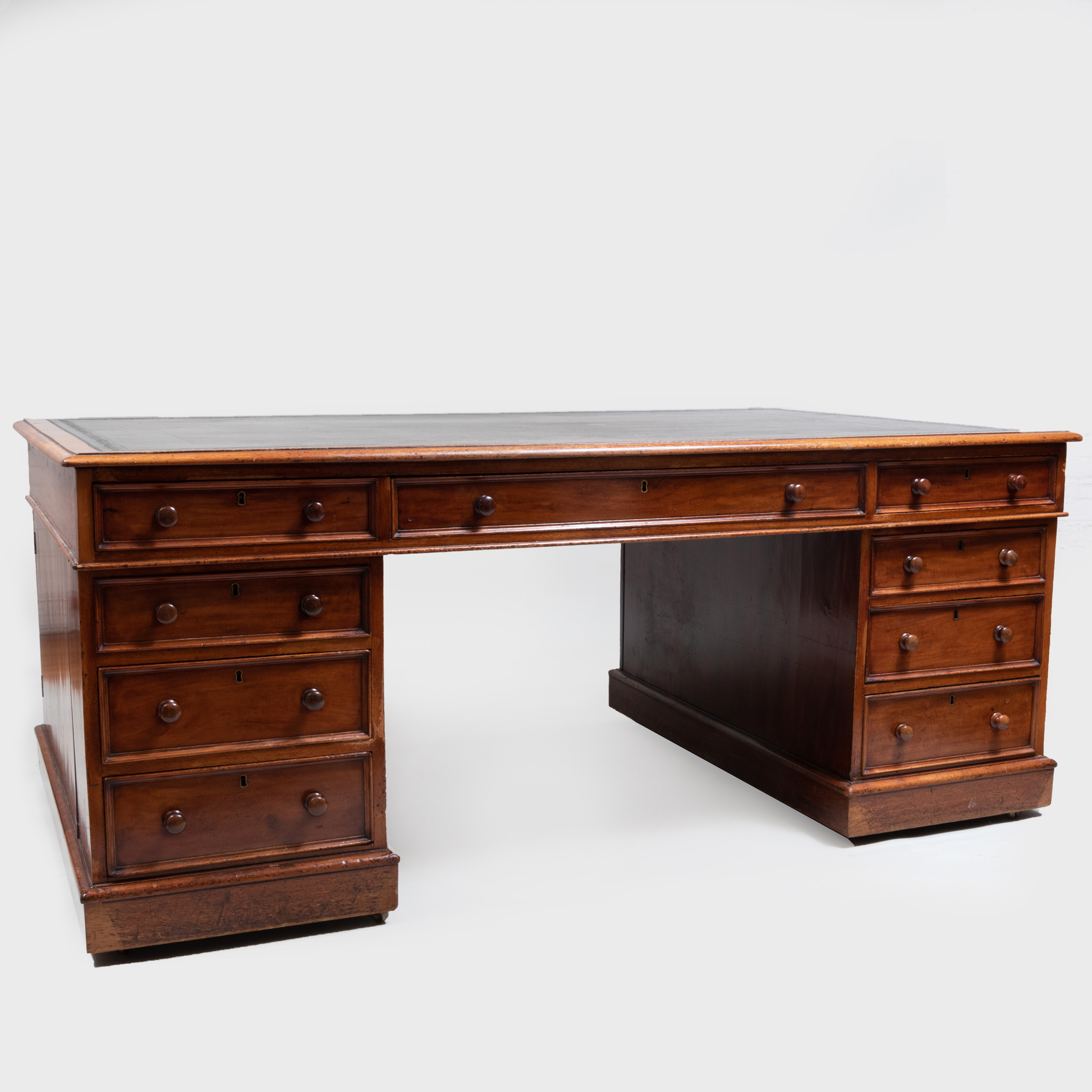 Victorian Mahogany Pedestal Desk Auction House Website