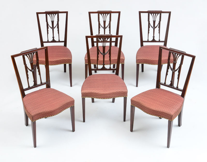 SIX FEDERAL CARVED MAHOGANY DINING CHAIRS, PHILADELPHIA, C. 1800