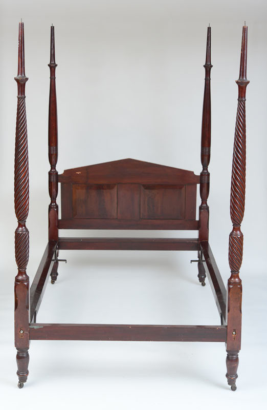 FEDERAL CARVED MAHOGANY SPIRAL-TWIST FOUR-POST BEDSTEAD, C. 1815