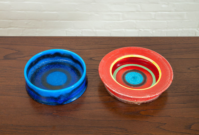 TWO GUIDO GAMBONE GLAZED POTTERY BOWLS, ITALY