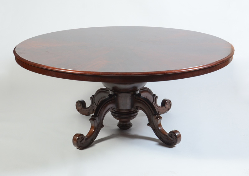 Victorian Style Mahogany Center Table