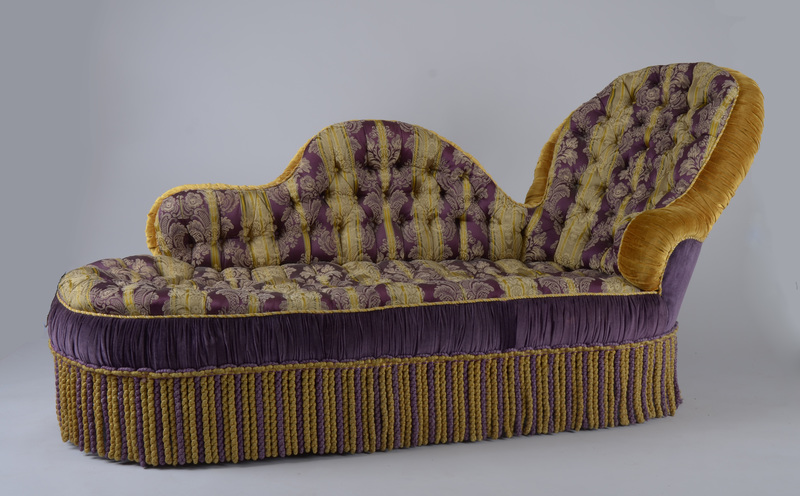 Victorian Tufted Velvet and Damask Upholstered Chaise Lounge