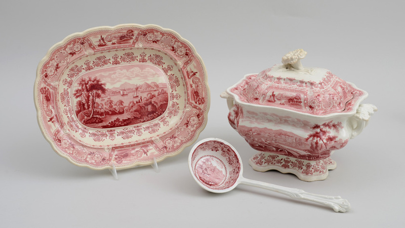 STAFFORDSHIRE RED TRANSFER-PRINTED TUREEN, COVER AND STAND IN THE 