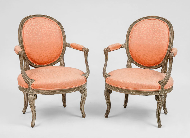 Pair of Louis XVI Style Painted Fauteuils en Cabriolet