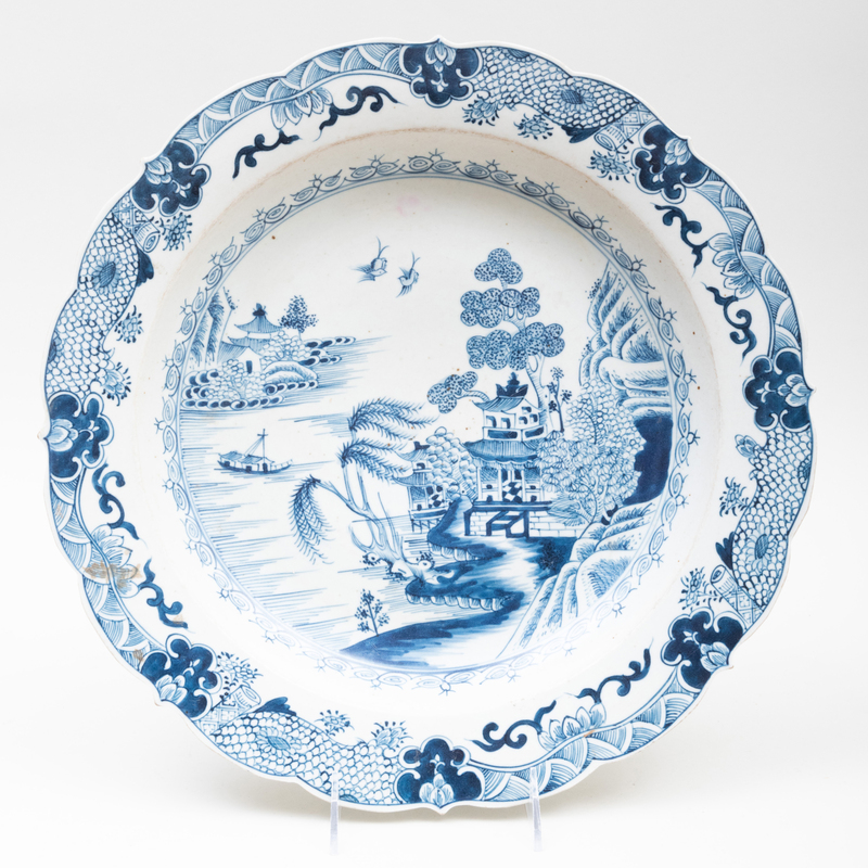 Chinese Blue and White Porcelain Shaped Charger