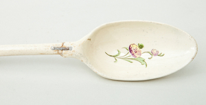 PAIR OF WEDGWOOD POTTERY TABLE SPOONS