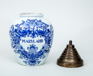DUTCH BLUE AND WHITE DELFT APOTHECARY JAR, 'MARYLAND'