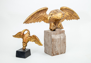 AMERICAN CARVED GILTWOOD SWAN-FORM FINIAL AND A CARVED GILTWOOD EAGLE