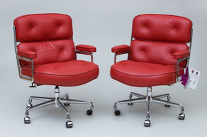 Charles & Ray Eames / Herman Miller, Pair of 'Lobby' Armchairs