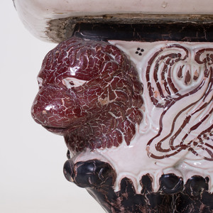 Continental Luster Glazed Ceramic Lion Form Stool
