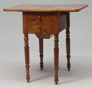 Victorian Walnut Pembroke Style Side Table