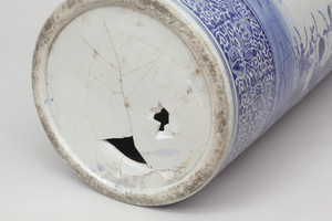 Chinese Blue and White Porcelain Umbrella Stand