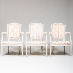 Set of Three Late Louis XVI Style Cream and Grey Painted Fauteuils en Cabriolet