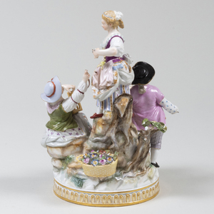 Meissen Porcelain Figure Group of a Courting Scene