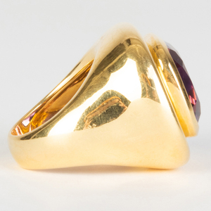 Paloma Picasso for Tiffany & Co. 18k Gold and Amethyst Ring