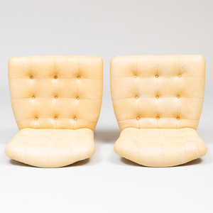 Set of Four George IV Style White Painted and Tufted Leather Upholstered Side Chairs, De Angelis