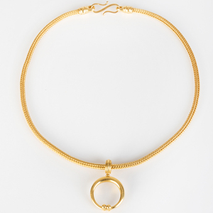 18k Gold Woven Pendant Necklace